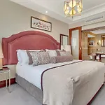 Island And Resort Fota
