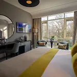 Island And Resort Fota