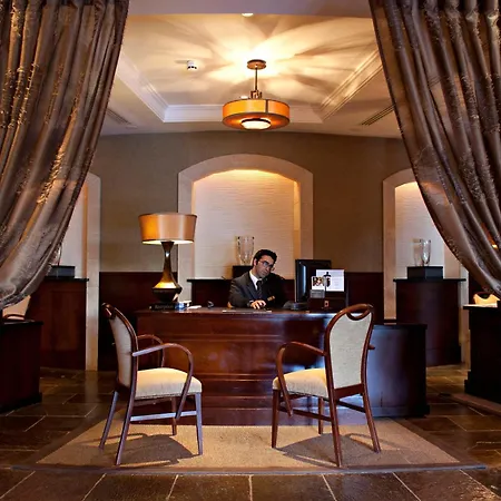 Resort Island And Fota