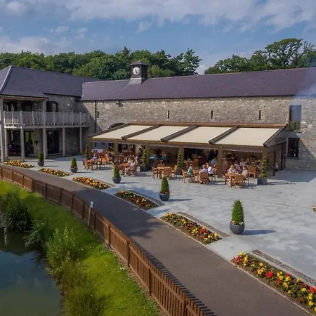 Resort Island And Fota