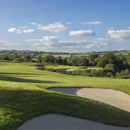 Island And Resort 5*