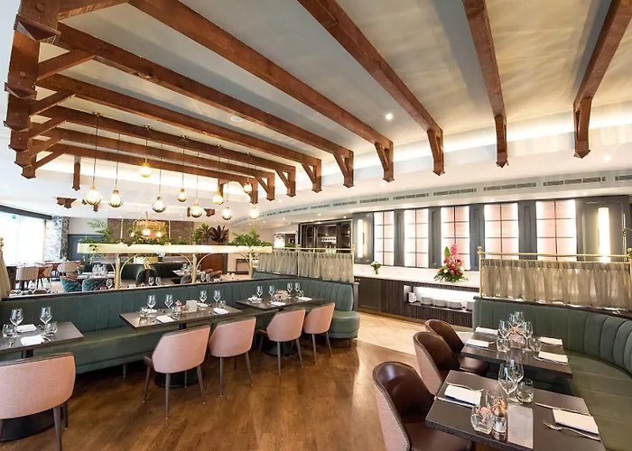 Island And Курортный комплекс Fota