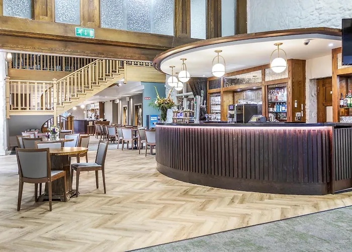 אתר נופש Island And Fota