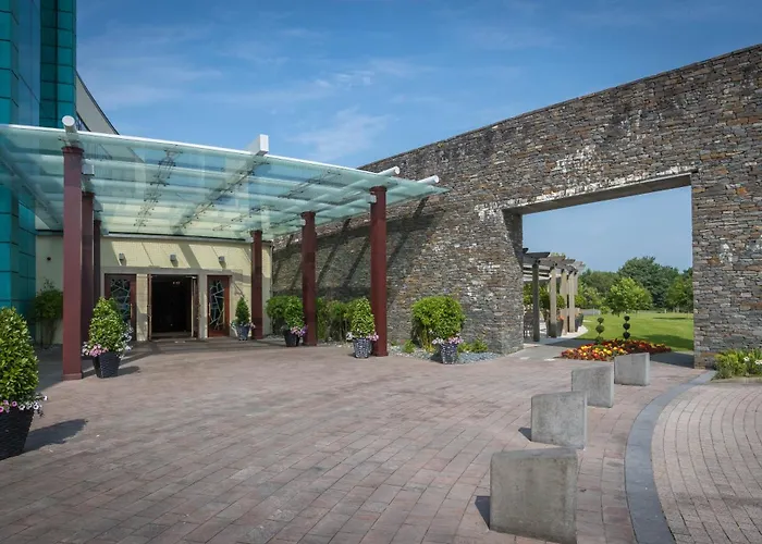 Island And אתר נופש 5*