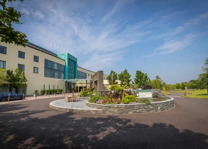 Island And אתר נופש Fota