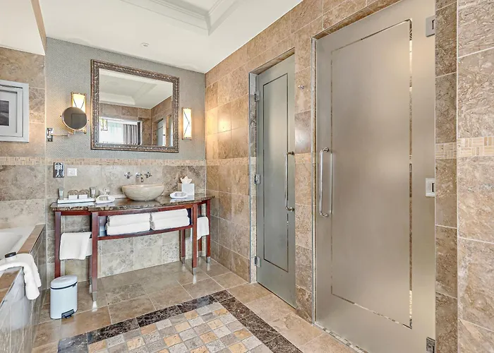 Курортный комплекс Island And Fota