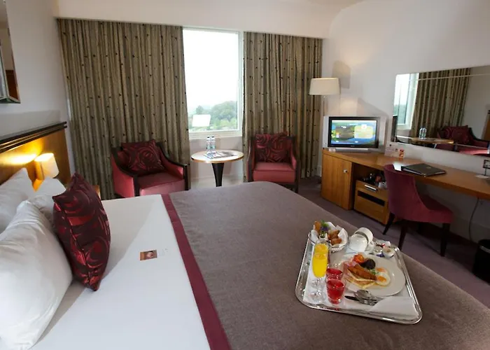 Island And Курортный комплекс Fota