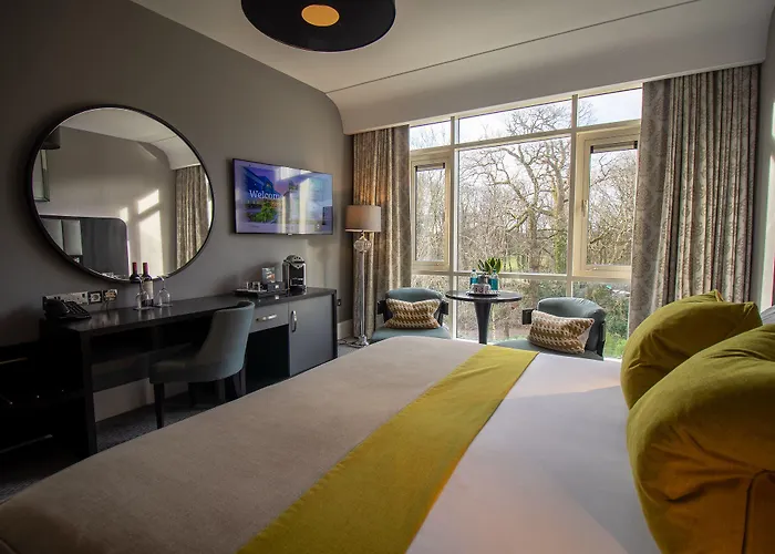 Island And אתר נופש Fota