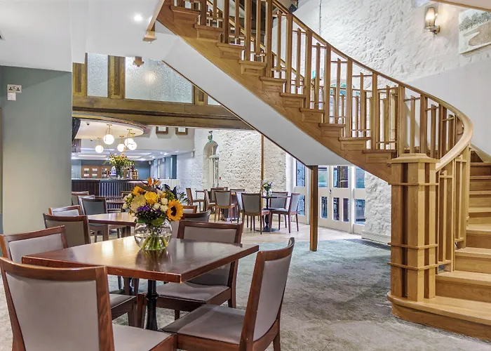 אתר נופש Island And Fota